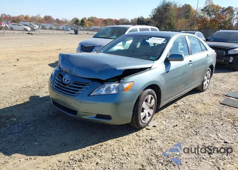 2009 Toyota Camry Le z USA, uszkodzony, nr VIN 4T1BE46KX9U811011